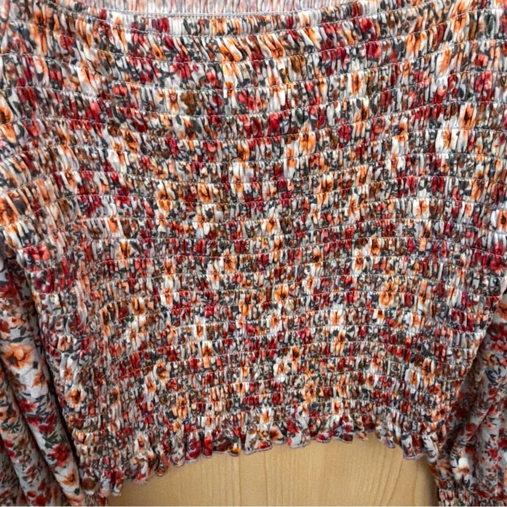 Mi Ami Chic Floral Smocked Cropped Peasant Top Cottagecore Romantic Festival M - Picture 5 of 11